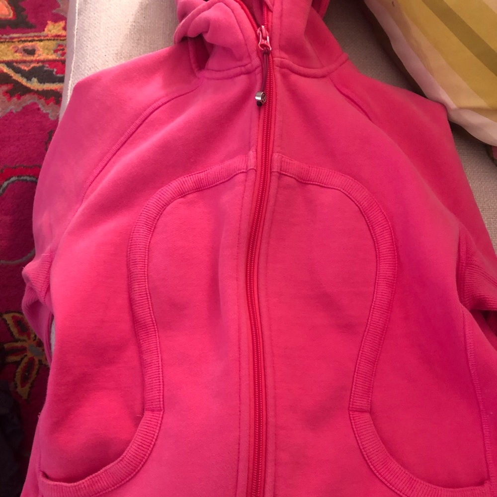 Lulu🍋  hot pink Scuba jacket gently worn size 12.